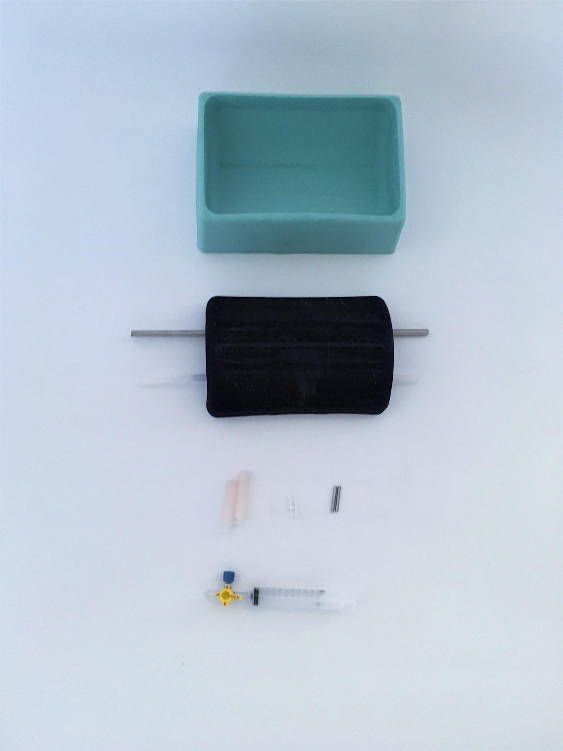 Silicone-shelled ultrasound phantom
