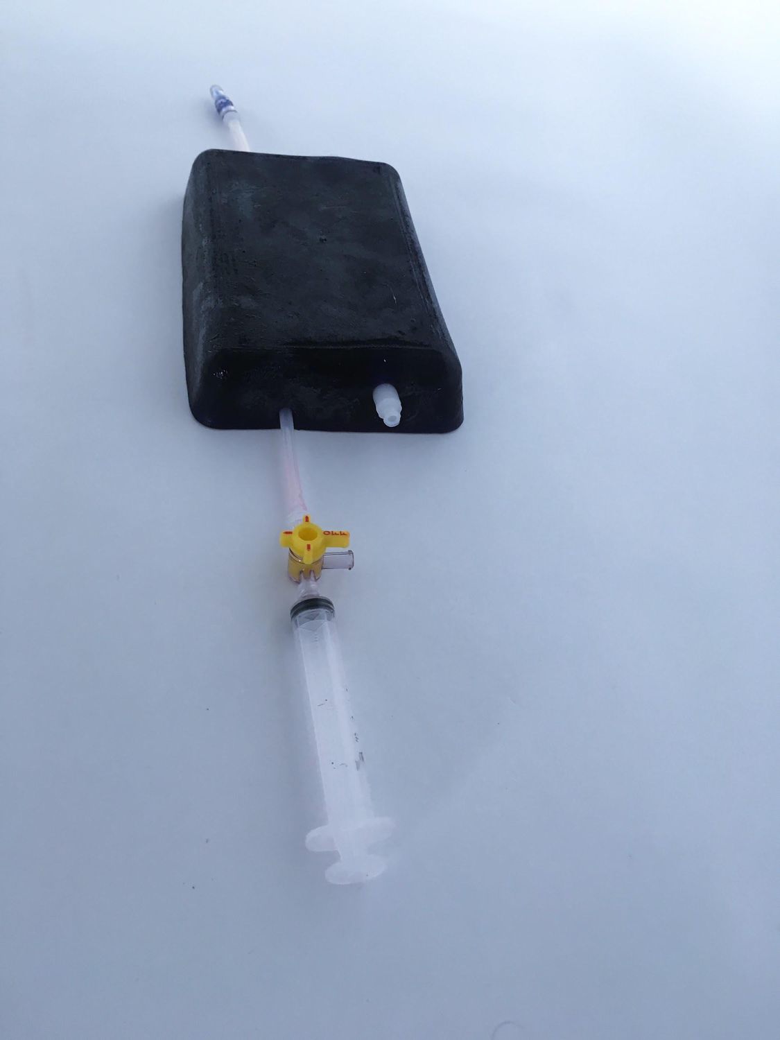 Silicone-shelled ultrasound phantom
